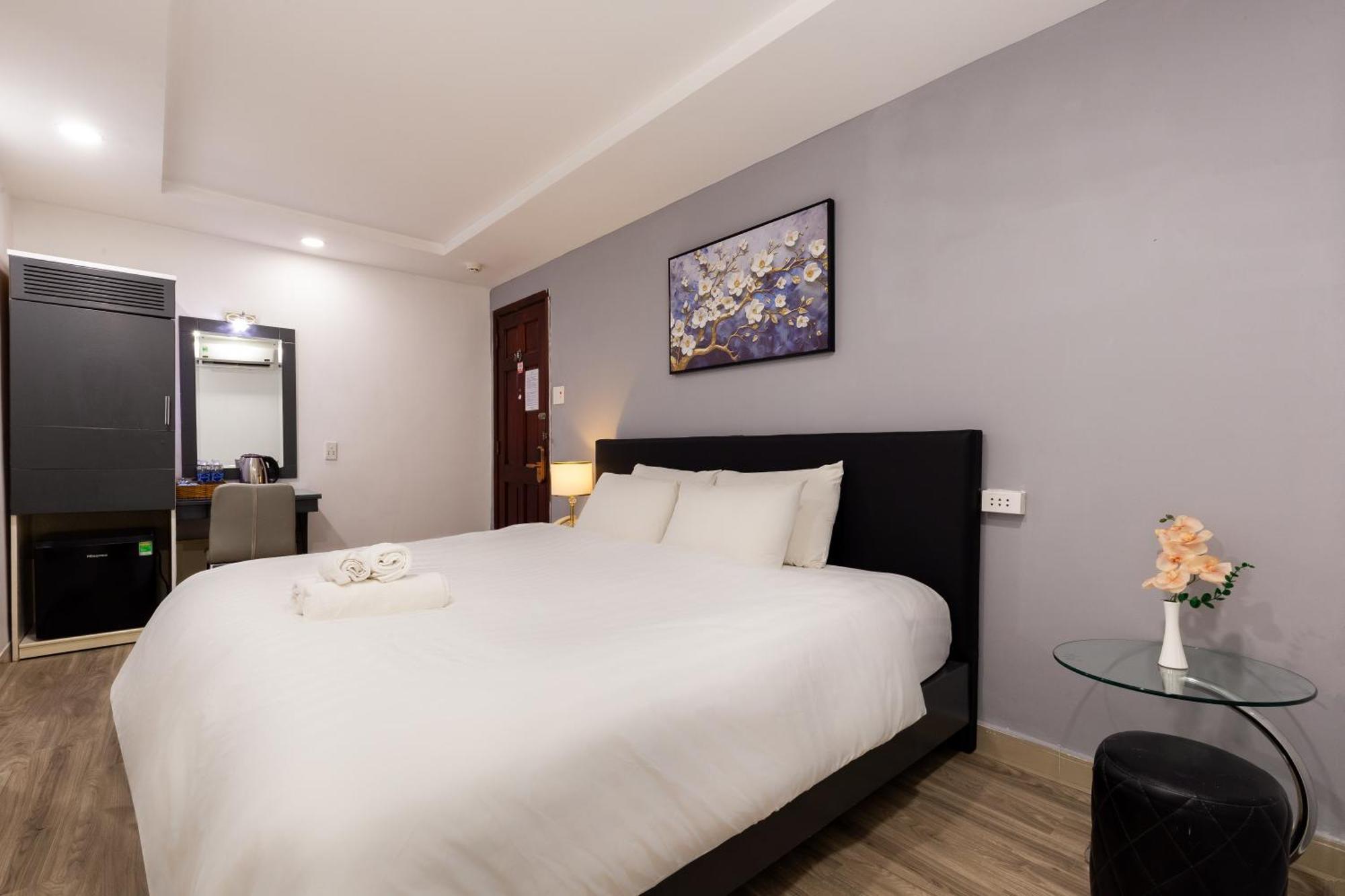 Apec Hotel Ho Chi Minh City Exterior photo